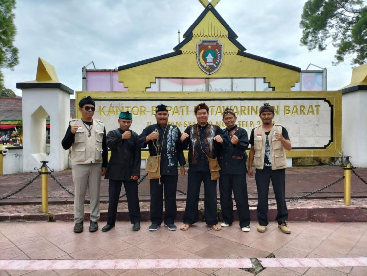 PAGUYUBAN PASUNDAN: SELAMAT HARI JADI KOBAR KE 63 TAHUN